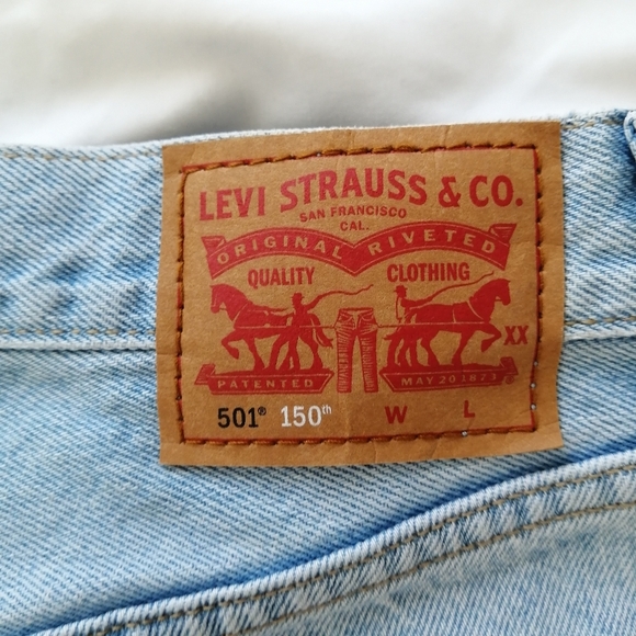 Levi's 150th Anniversary Edition 501 Jeans She's Crafty Wash Thigh Embroidery 25 - Picture 10 of 16